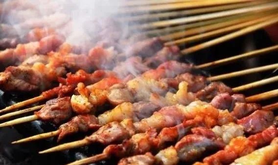 烤羊肉串